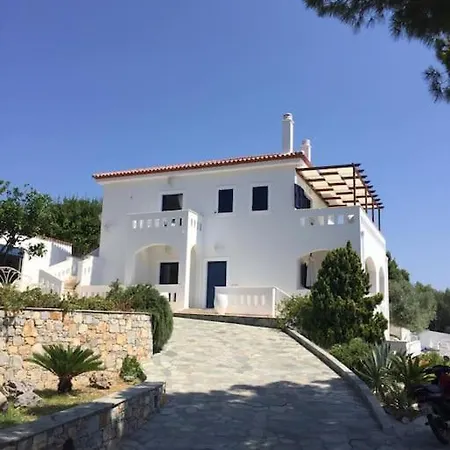 Victoria Votsi (Alonnisos)